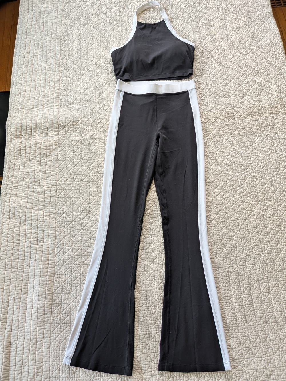 Lululemon Nulu Set
